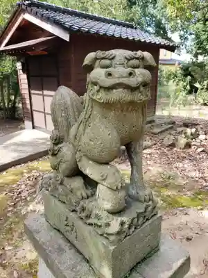諏訪神社の狛犬