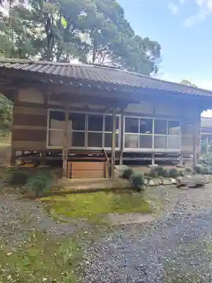 仏生寺の本殿・本堂