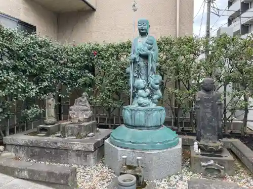 浄心寺の{uncategorized: "未分類", other: "その他", undefined: "問題あり", building: "その他建物", grave: "お墓", sacred_gate: "鳥居", guardian: "狛犬", statue: "像", buddha: "仏像", history: "歴史", nature: "自然", garden: "庭園", animal: "動物", pagoda: "塔", temizu: "手水舎", mountain_gate: "山門・神門", sanctuary: "本殿・本堂", subordinate: "末社・摂社", art: "芸術", scenery: "景色", jizo: "地蔵", ema: "絵馬", goshuin: "御朱印", omikuji: "おみくじ", items: "授与品その他", amulet: "お守り", goshuincho: "御朱印帳", eats: "食事", festival: "お祭り", votive_dance: "神楽", shichigosan: "七五三参", wedding: "結婚式", experience: "体験その他", initially: "初詣", around: "周辺", anti_infection: "感染症対策"}