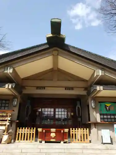東郷神社の本殿・本堂