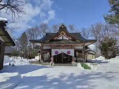 鷹栖神社の本殿・本堂