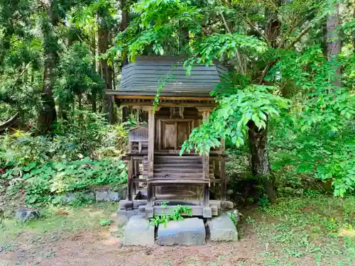 土津神社｜こどもと出世の神さまの末社