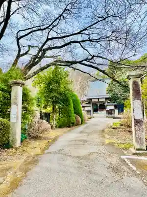 瑞光寺の{uncategorized: "未分類", other: "その他", undefined: "問題あり", building: "その他建物", grave: "お墓", sacred_gate: "鳥居", guardian: "狛犬", statue: "像", buddha: "仏像", history: "歴史", nature: "自然", garden: "庭園", animal: "動物", pagoda: "塔", temizu: "手水舎", mountain_gate: "山門・神門", sanctuary: "本殿・本堂", subordinate: "末社・摂社", art: "芸術", scenery: "景色", jizo: "地蔵", ema: "絵馬", goshuin: "御朱印", omikuji: "おみくじ", items: "授与品その他", amulet: "お守り", goshuincho: "御朱印帳", eats: "食事", festival: "お祭り", votive_dance: "神楽", shichigosan: "七五三参", wedding: "結婚式", experience: "体験その他", initially: "初詣", around: "周辺", anti_infection: "感染症対策"}