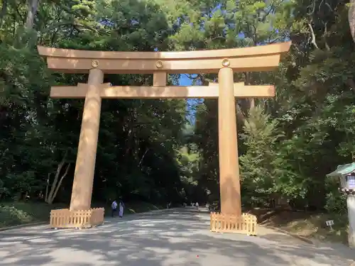 明治神宮の鳥居