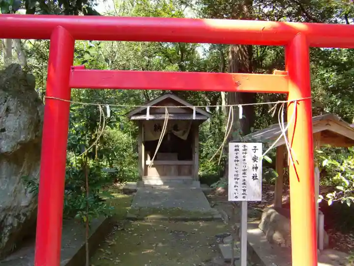 宮川熊野神社の末社・摂社