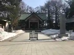 白石神社の本殿