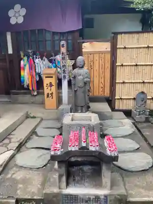 新井薬師(梅照院)の地蔵