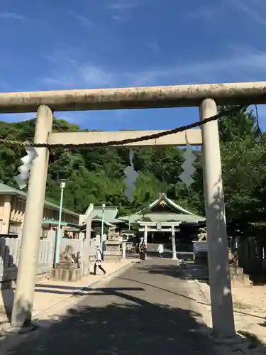 比治山神社の鳥居