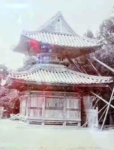 知立神社の塔