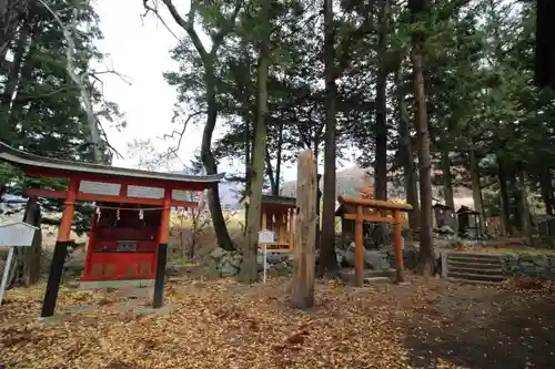 山家神社の末社