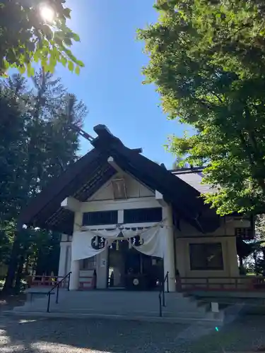 北広島市総鎮守　廣島神社の本殿