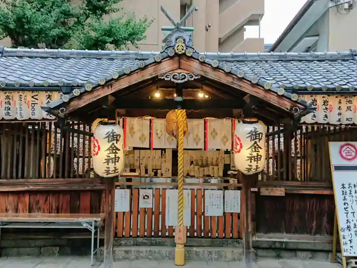 御金神社の本殿・本堂