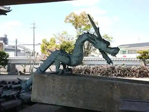 三河別院の手水舎