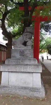 花園神社の狛犬