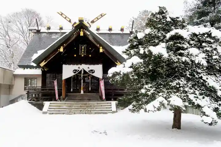滝川神社の本殿・本堂