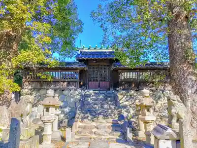 白山社の本殿・本堂