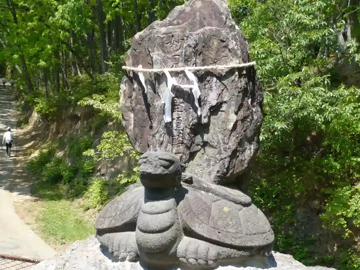 武州青梅金刀比羅神社の像