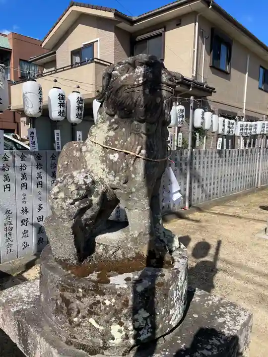 新羅神社の狛犬