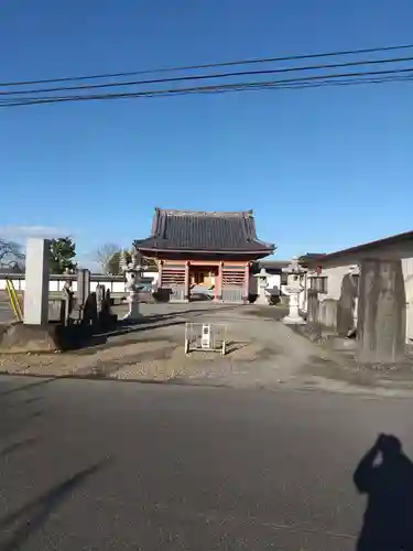 普門寺の山門