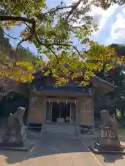 鎮懐石八幡宮の本殿