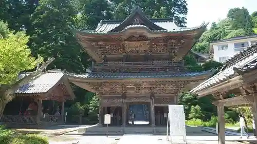 善宝寺の山門