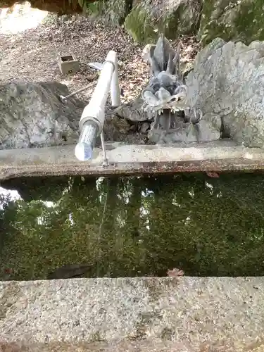 天鷹神社の手水