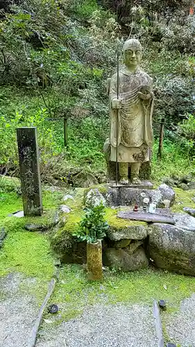 岡寺（龍蓋寺）の像