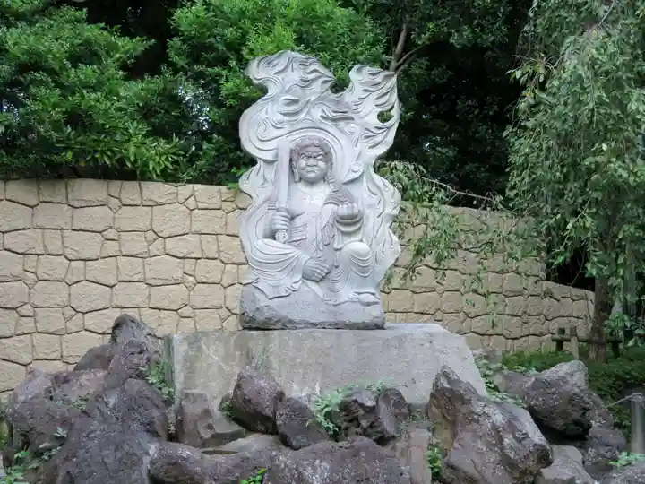 瀧泉寺(目黒不動尊)の仏像