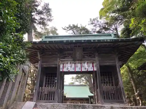 賀露神社の山門・神門