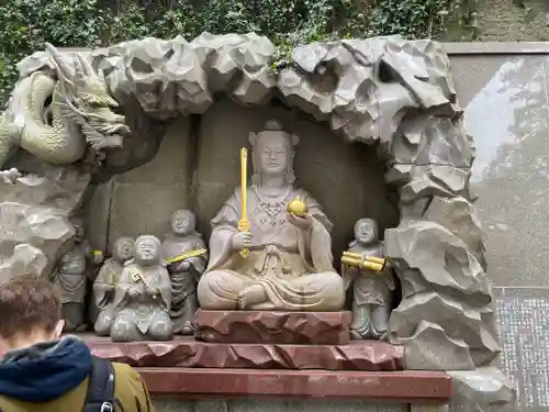 江島神社の仏像