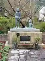 かっぱの寺 栖足寺の狛犬