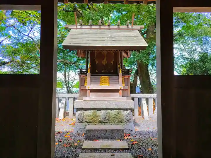 神明社(西島)の本殿・本堂