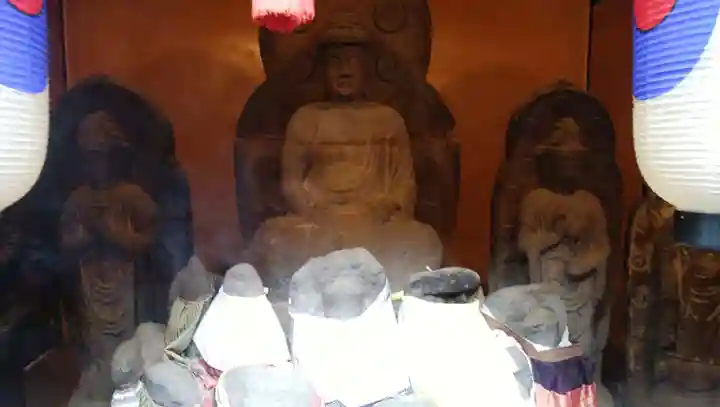 石像寺(釘抜地蔵)の仏像