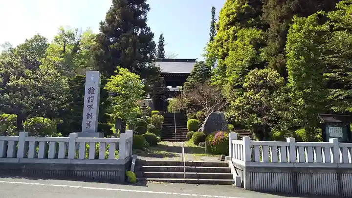 圓乗院の山門・神門