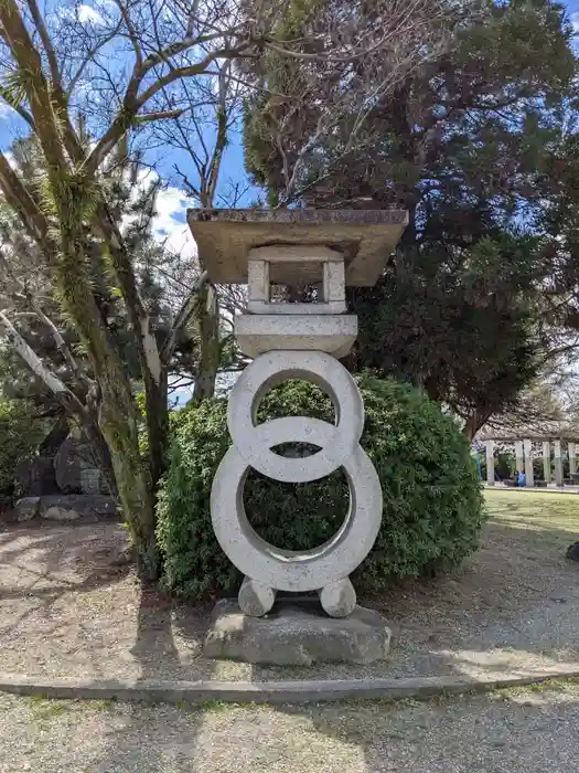 鎭國守國神社の建物その他