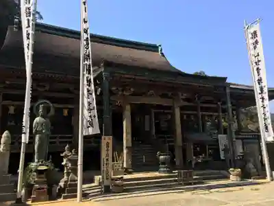 青岸渡寺の本殿・本堂