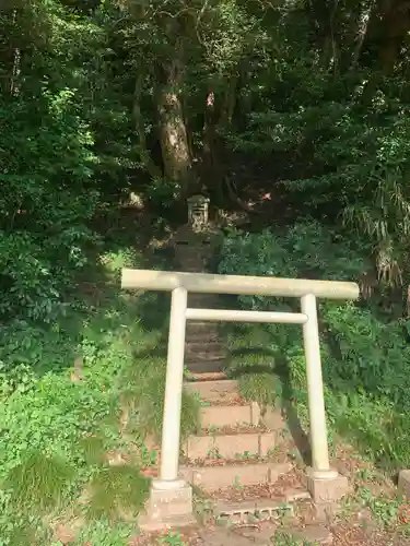 子安神社の鳥居