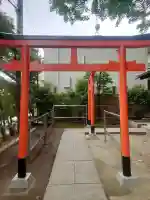 稼穡稲荷社の{uncategorized: "未分類", other: "その他", undefined: "問題あり", building: "その他建物", grave: "お墓", sacred_gate: "鳥居", guardian: "狛犬", statue: "像", buddha: "仏像", history: "歴史", nature: "自然", garden: "庭園", animal: "動物", pagoda: "塔", temizu: "手水舎", mountain_gate: "山門・神門", sanctuary: "本殿・本堂", subordinate: "末社・摂社", art: "芸術", scenery: "景色", jizo: "地蔵", ema: "絵馬", goshuin: "御朱印", omikuji: "おみくじ", items: "授与品その他", amulet: "お守り", goshuincho: "御朱印帳", eats: "食事", festival: "お祭り", votive_dance: "神楽", shichigosan: "七五三参", wedding: "結婚式", experience: "体験その他", initially: "初詣", around: "周辺", anti_infection: "感染症対策"}