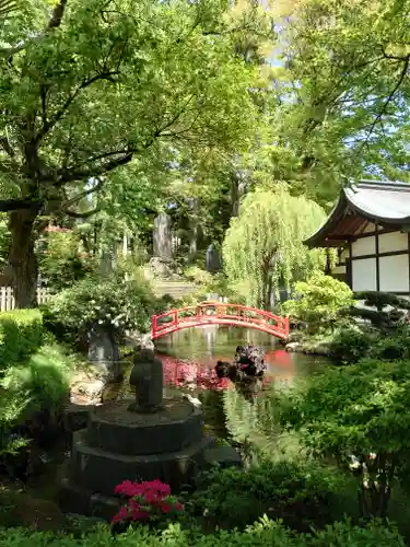 小室浅間神社の庭園