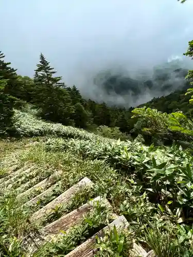 山家神社奥宮の建物その他