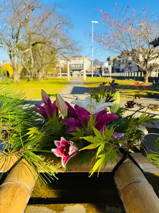 守りの神 藤基神社(新潟県)