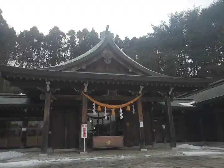 函館護國神社の本殿・本堂