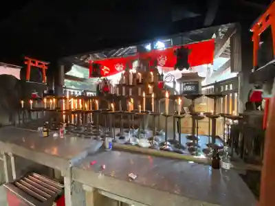 伏見稲荷大社の{uncategorized: "未分類", other: "その他", undefined: "問題あり", building: "その他建物", grave: "お墓", sacred_gate: "鳥居", guardian: "狛犬", statue: "像", buddha: "仏像", history: "歴史", nature: "自然", garden: "庭園", animal: "動物", pagoda: "塔", temizu: "手水舎", mountain_gate: "山門・神門", sanctuary: "本殿・本堂", subordinate: "末社・摂社", art: "芸術", scenery: "景色", jizo: "地蔵", ema: "絵馬", goshuin: "御朱印", omikuji: "おみくじ", items: "授与品その他", amulet: "お守り", goshuincho: "御朱印帳", eats: "食事", festival: "お祭り", votive_dance: "神楽", shichigosan: "七五三参", wedding: "結婚式", experience: "体験その他", initially: "初詣", around: "周辺", anti_infection: "感染症対策"}