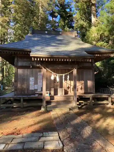 熊野神社の本殿