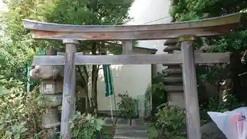 花陽稲荷神社の鳥居