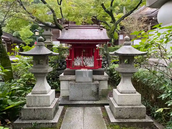 高幡不動尊 金剛寺の末社・摂社