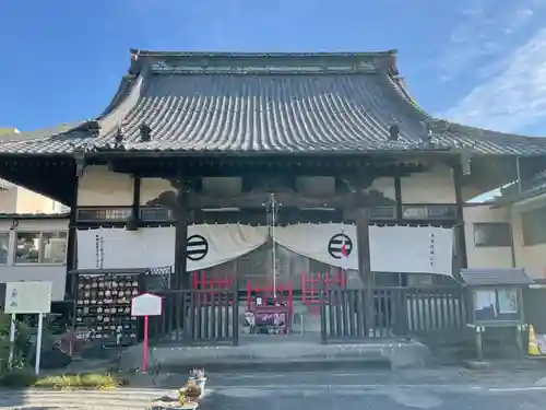 延養寺の本殿