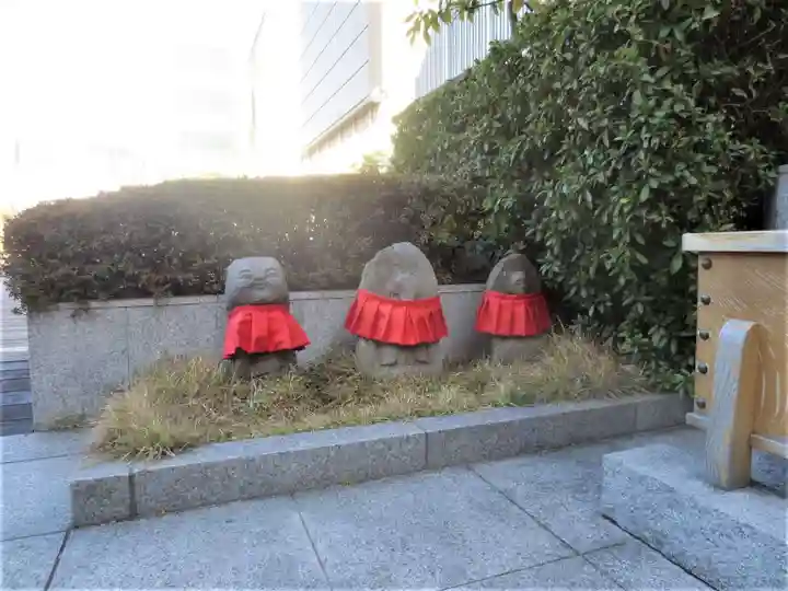 三囲神社銀座摂社の地蔵