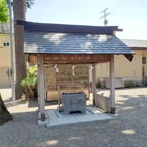 意冨比神社の手水舎