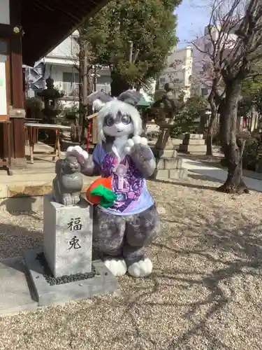 三輪神社の狛犬